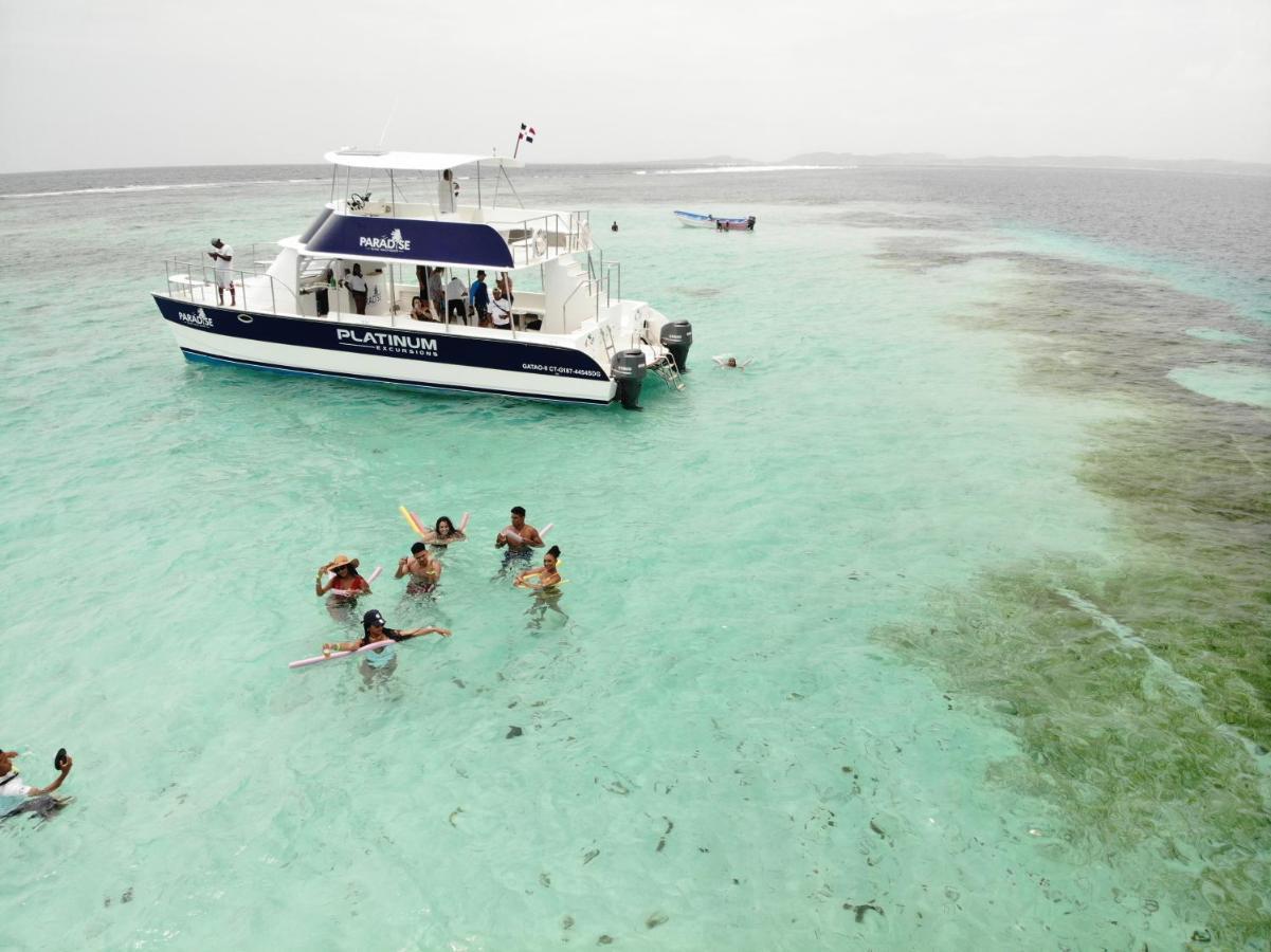 Paradise Island Beach Resort Punta Rucia Exterior photo